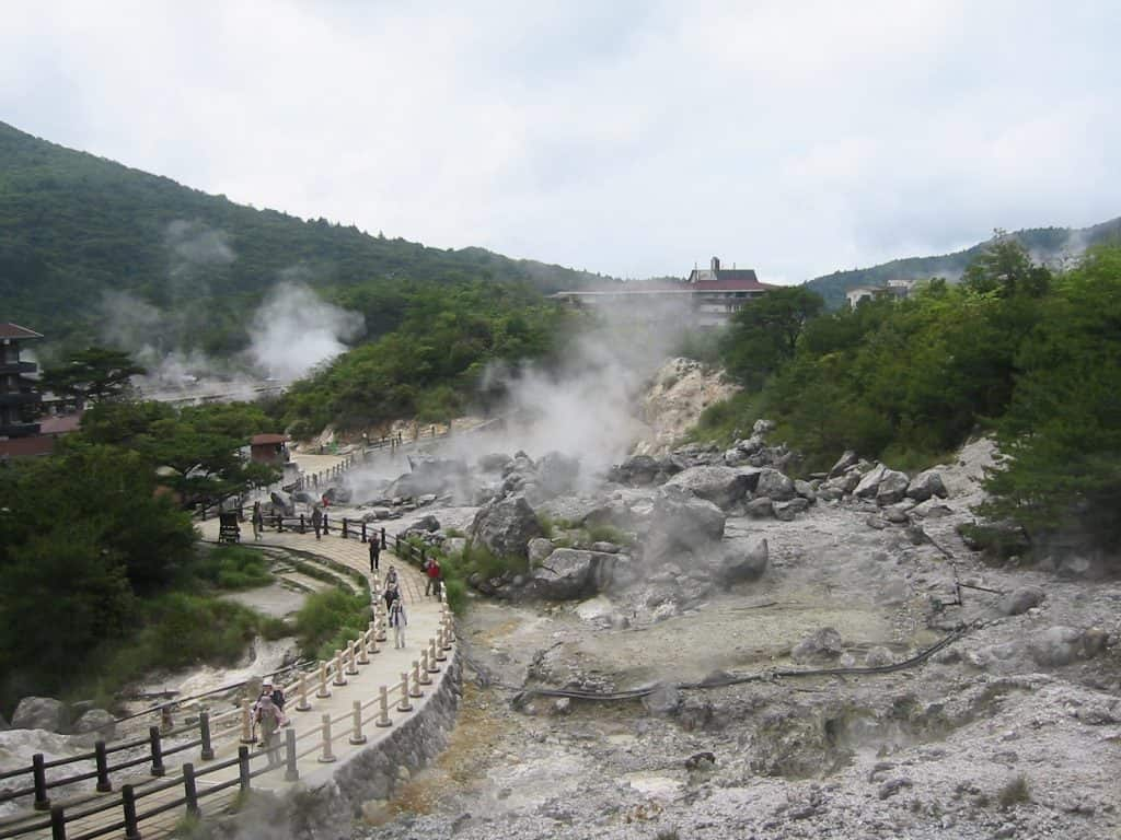 Unzen onsen Flickr 1024x768 1